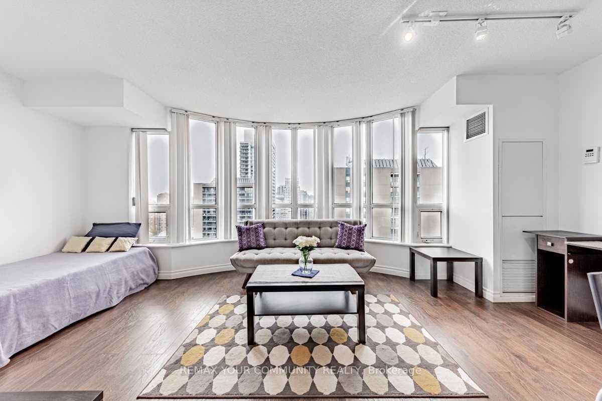33 Sheppard Avenue Unit 2809 photo 14