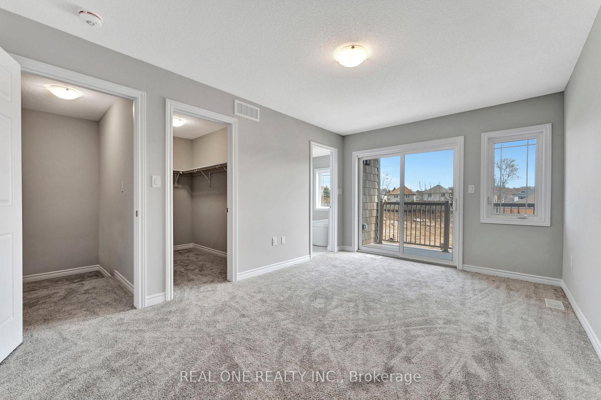 82 Harrison Drive photo 21