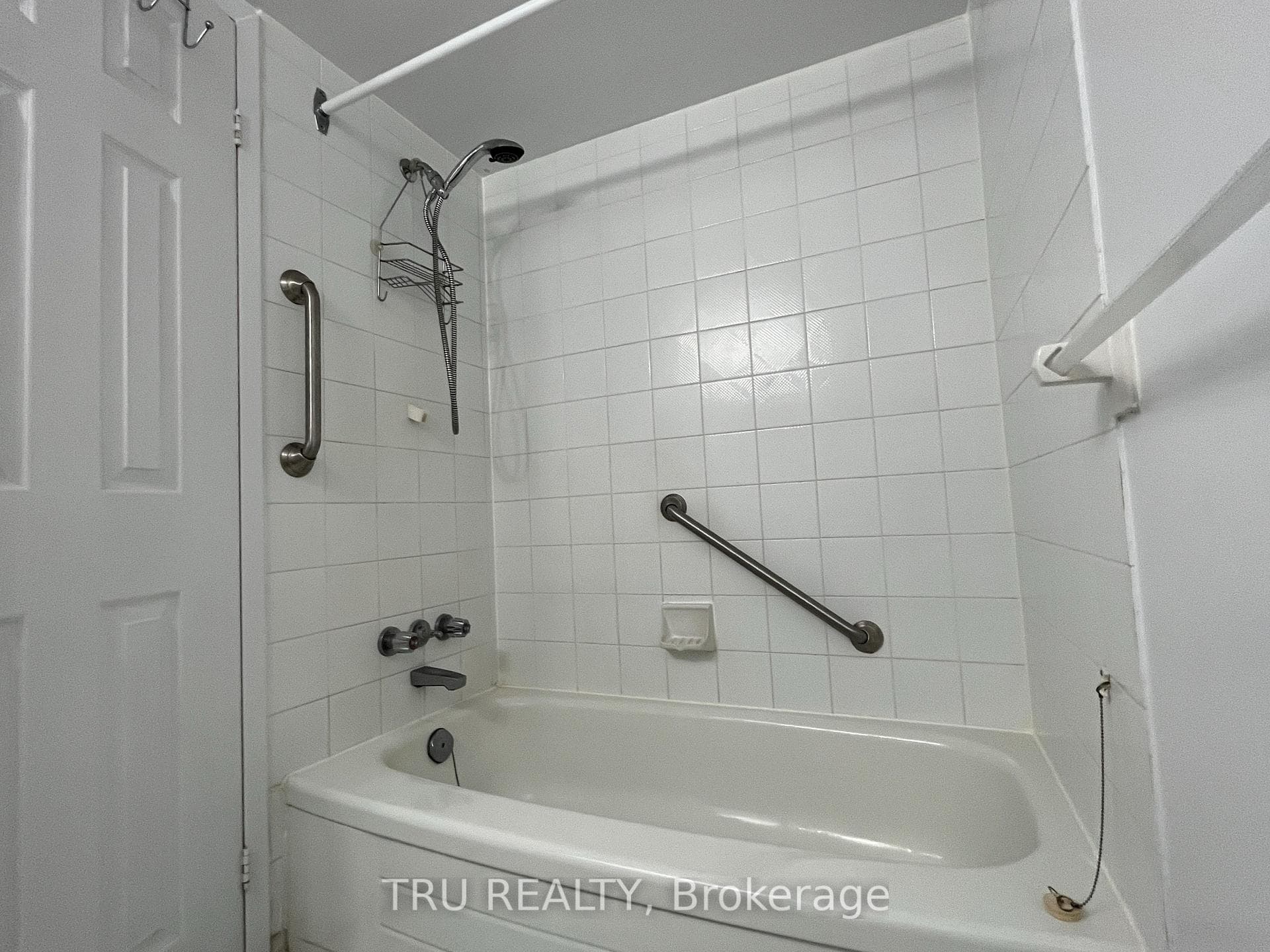 1025 Grenon Avenue Unit 718 photo 13