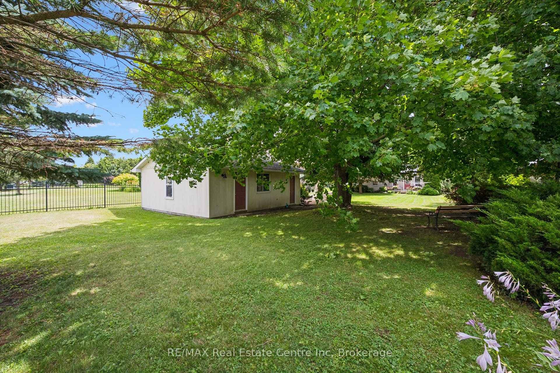 25 Badenoch Street photo 35