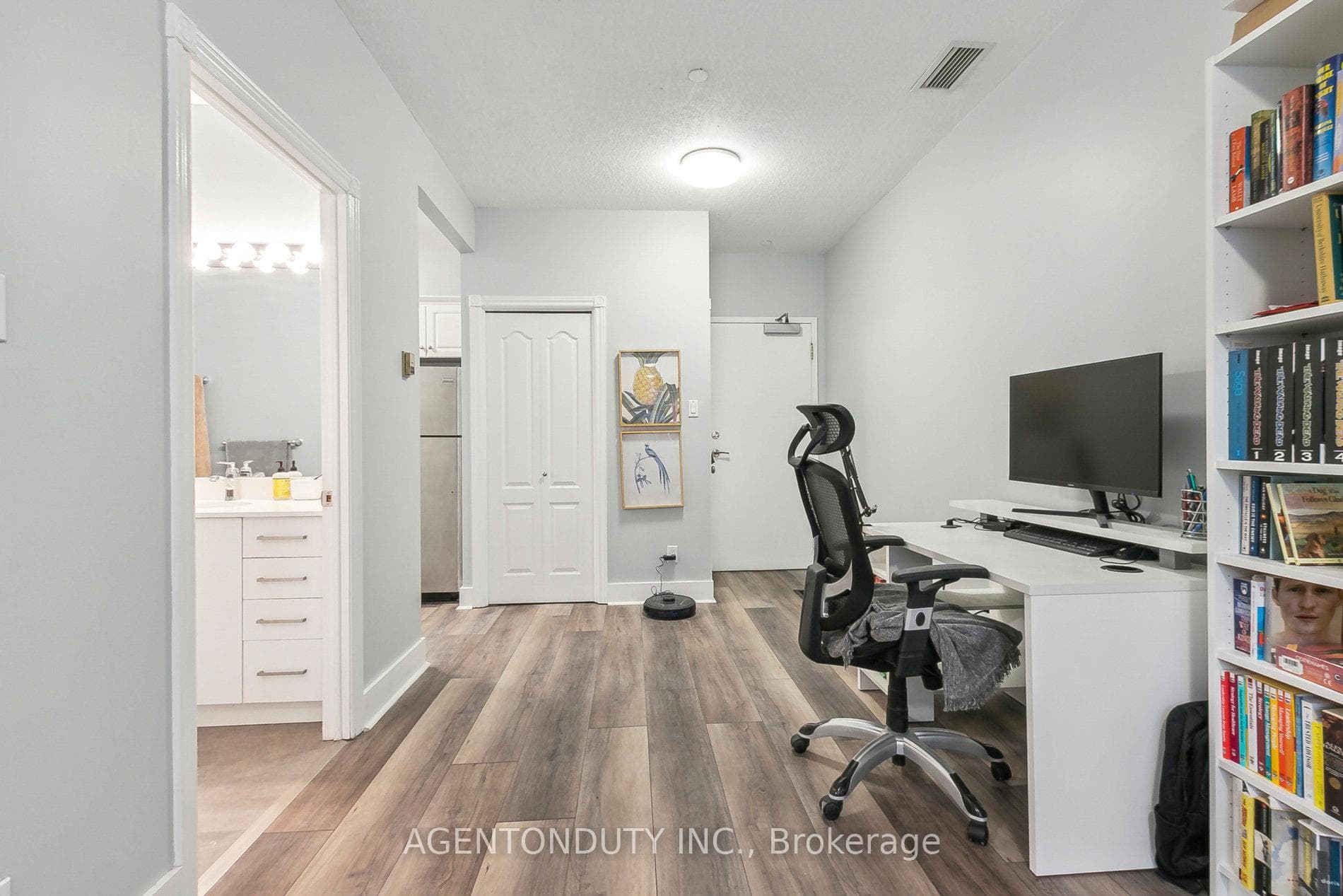 393 King Street Unit 708 photo 10