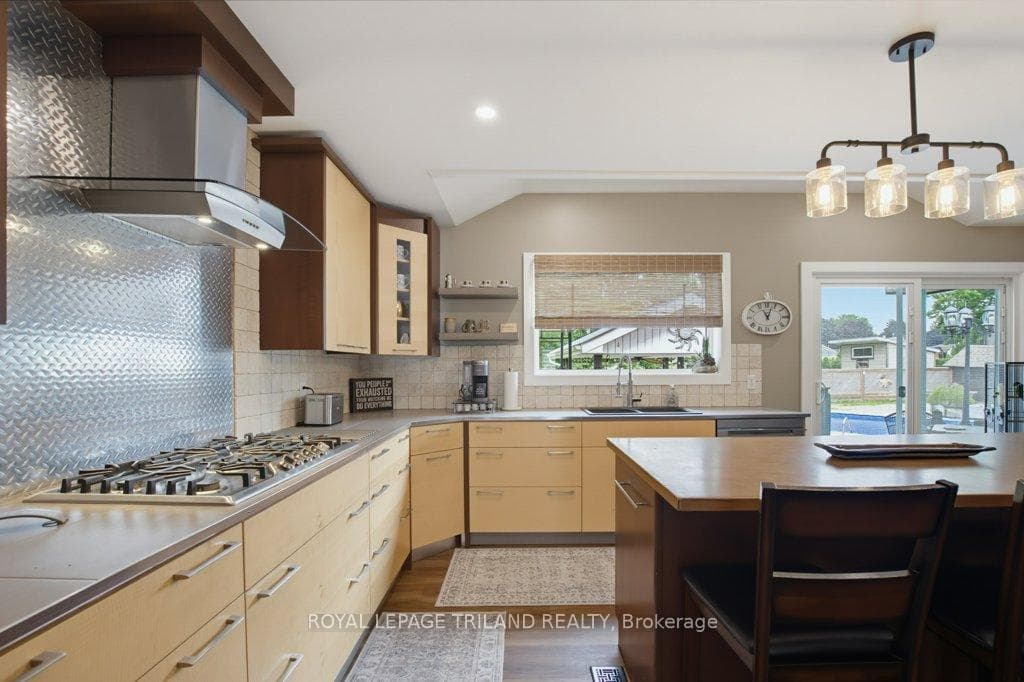 185 Centennial Avenue photo 21