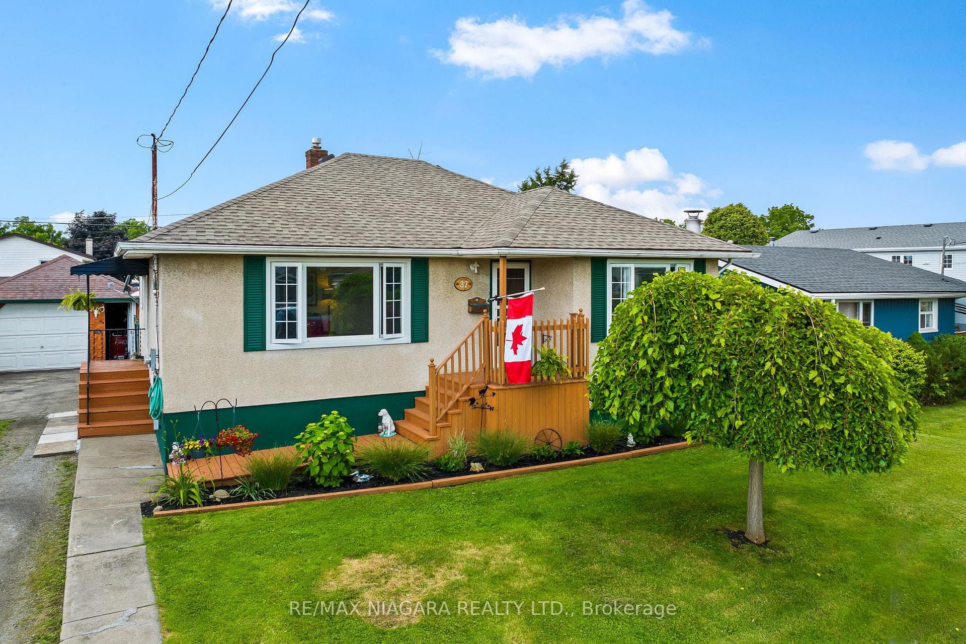 37 Knoll Street photo 2