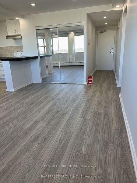 725 Don Mills Road Unit PH01 photo 18