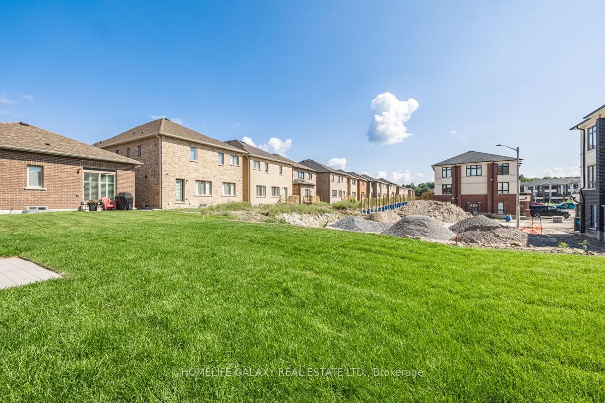 231 Fleetwood Drive photo 36