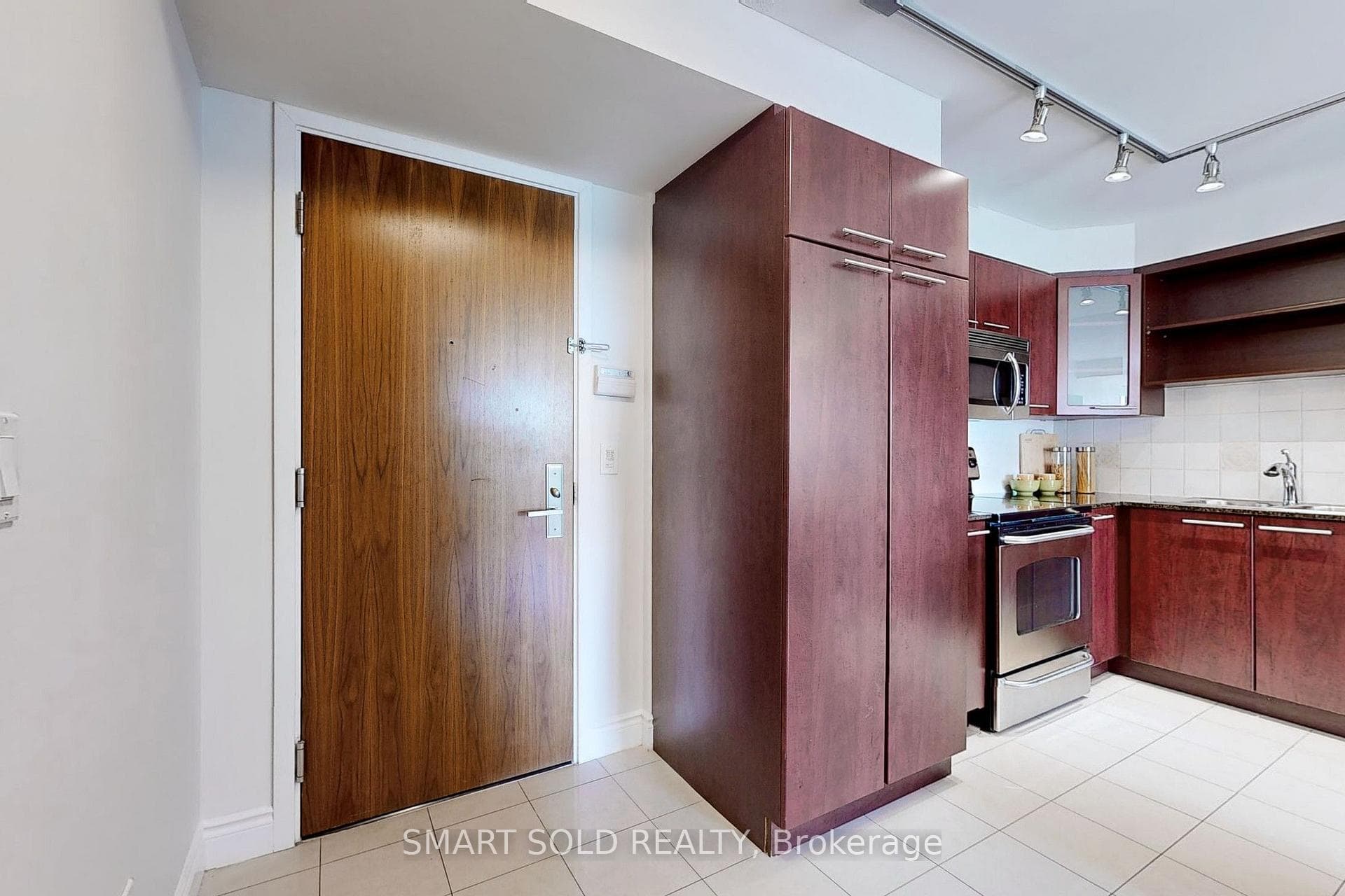 37 Galleria Parkway Unit 708 photo 15