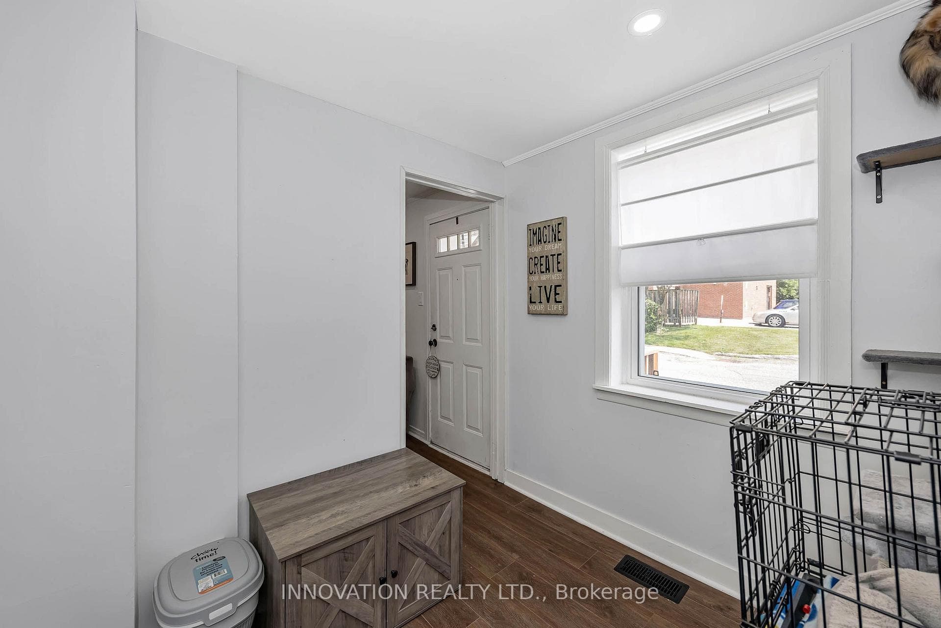 58 Russell Street photo 20