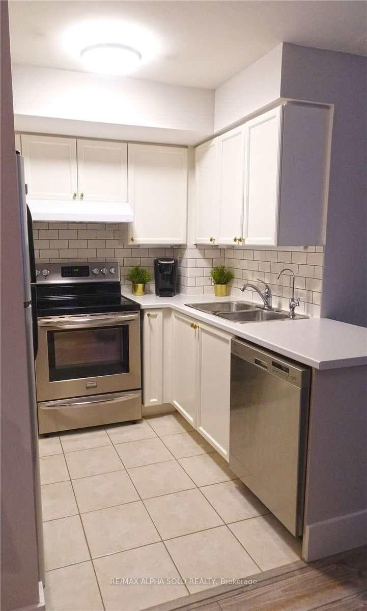 1 Rean Drive Unit 1313 photo 10