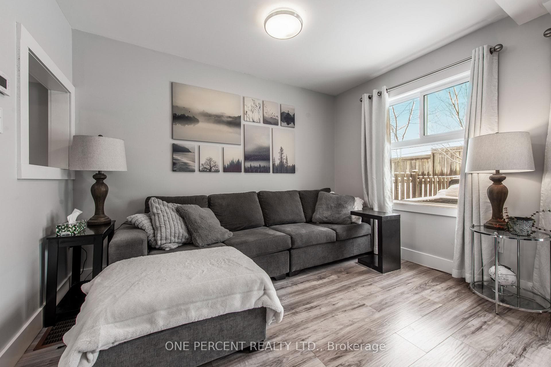 67 Hawthorne Crescent photo 7