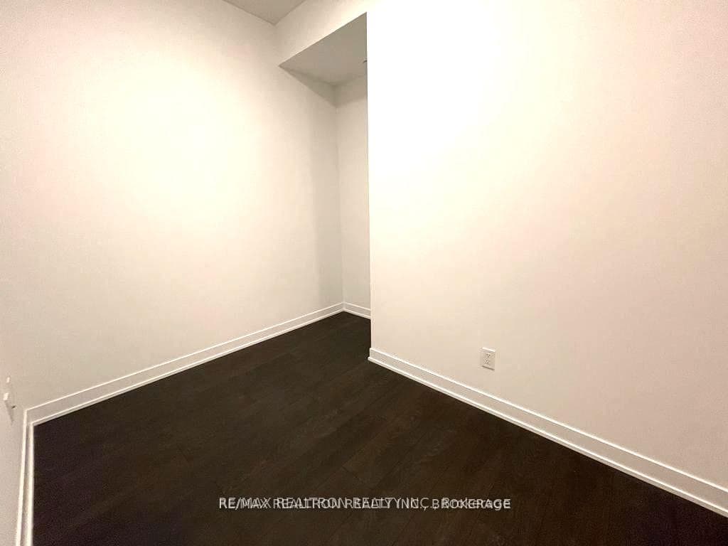 87 Peter Street Unit 4007 photo 14