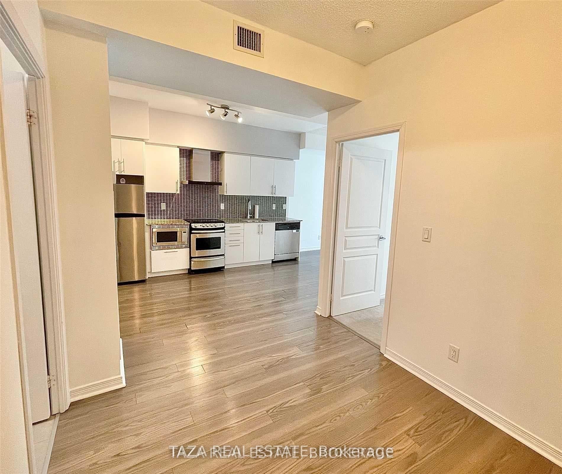 352 Front Street Unit 1419 photo 9