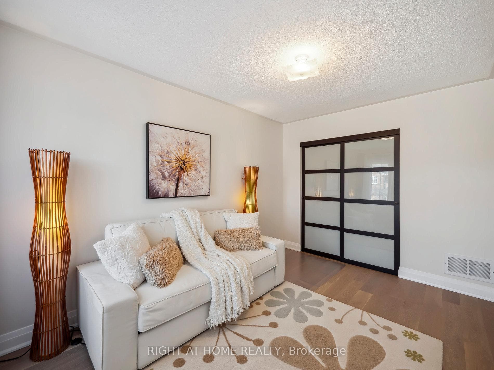 29 Neuchatel Avenue photo 27