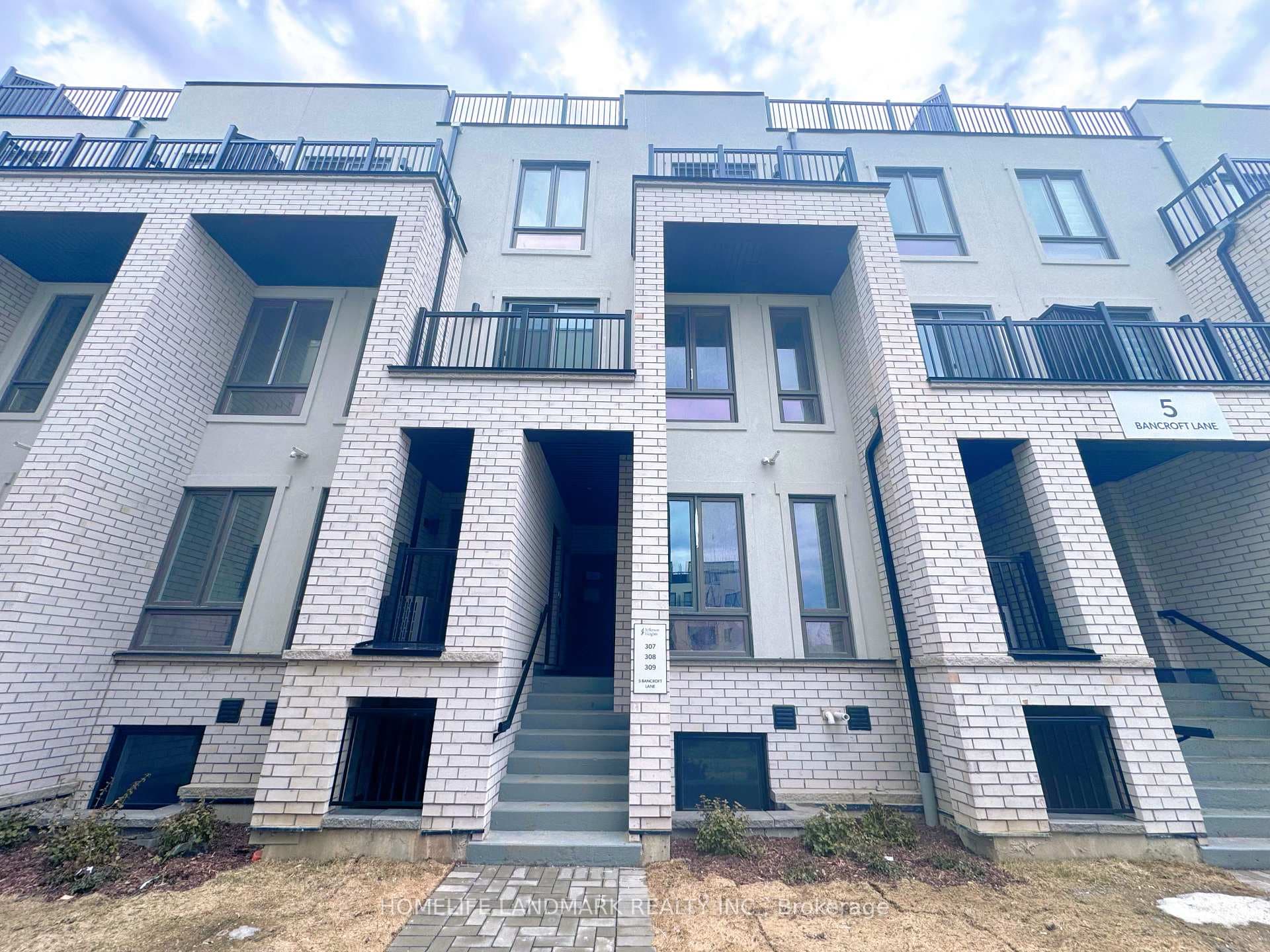 5 Bancroft Lane Unit 307 photo 1