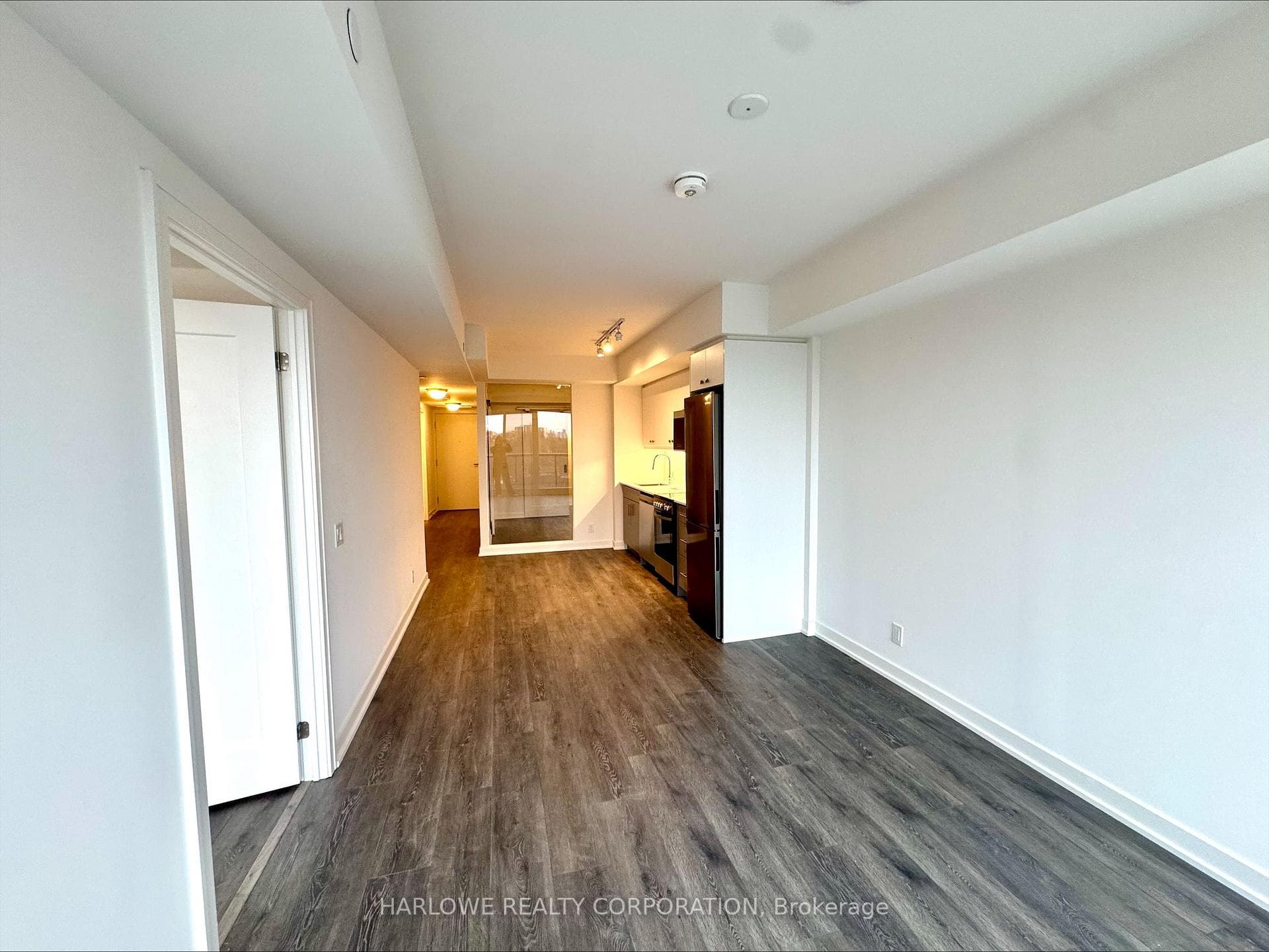 2 Manderley Drive Unit 609 photo 12