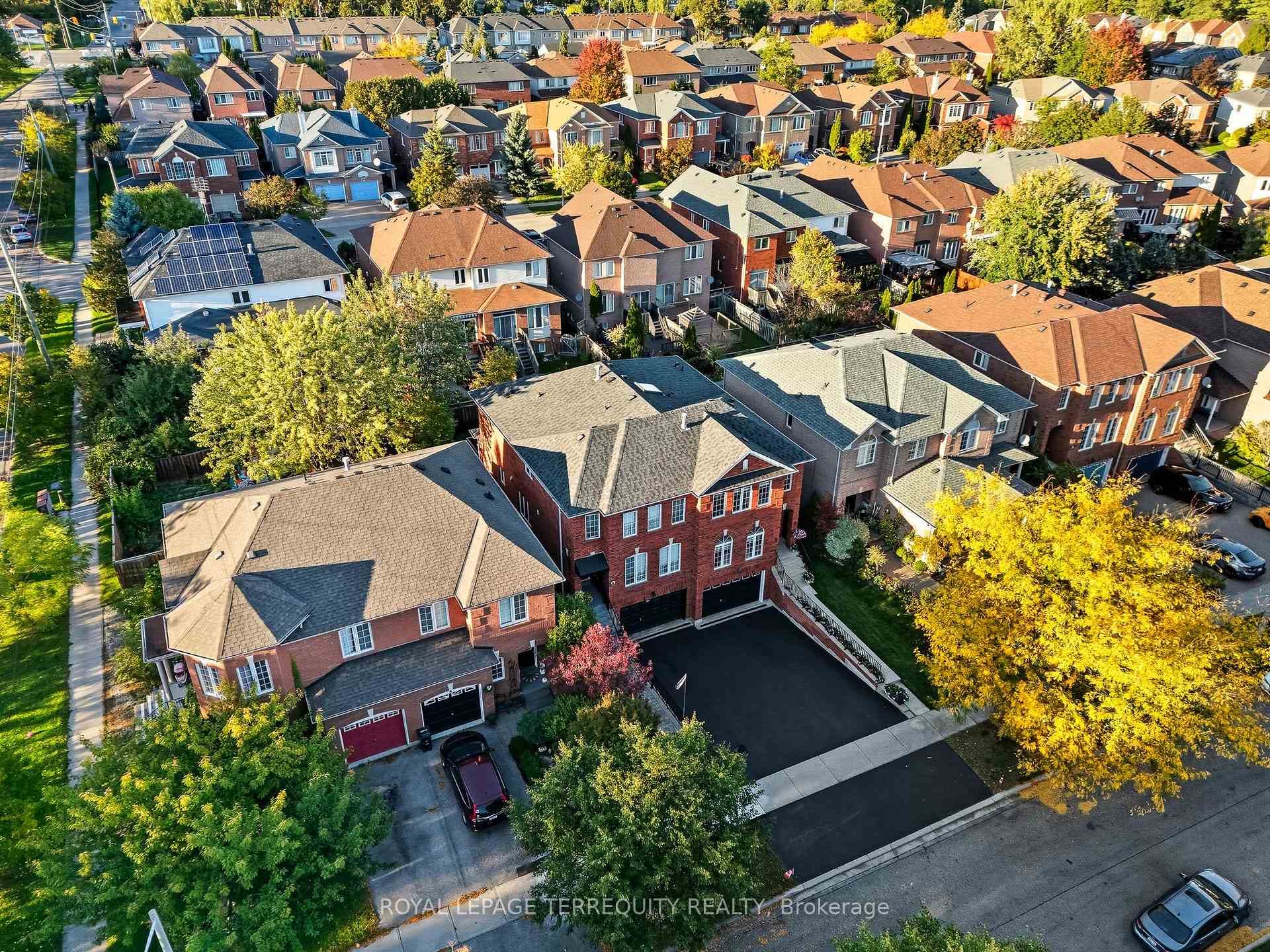 8 Vianney Avenue photo 8