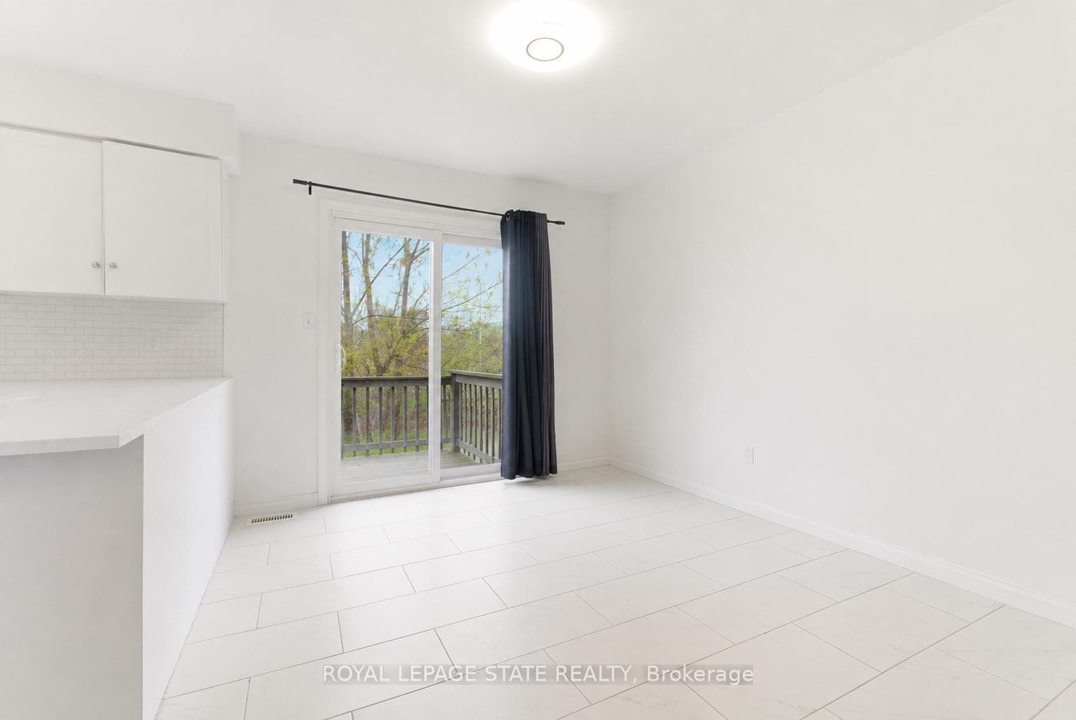 Virtually Vacant
