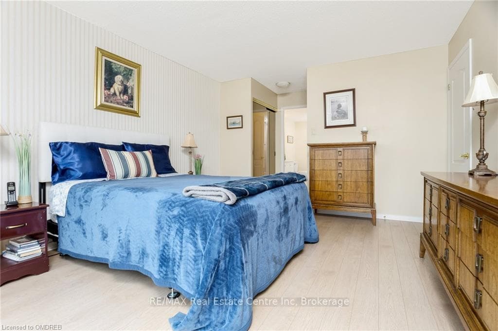 100 MILLSIDE Drive Unit 1007 photo 16
