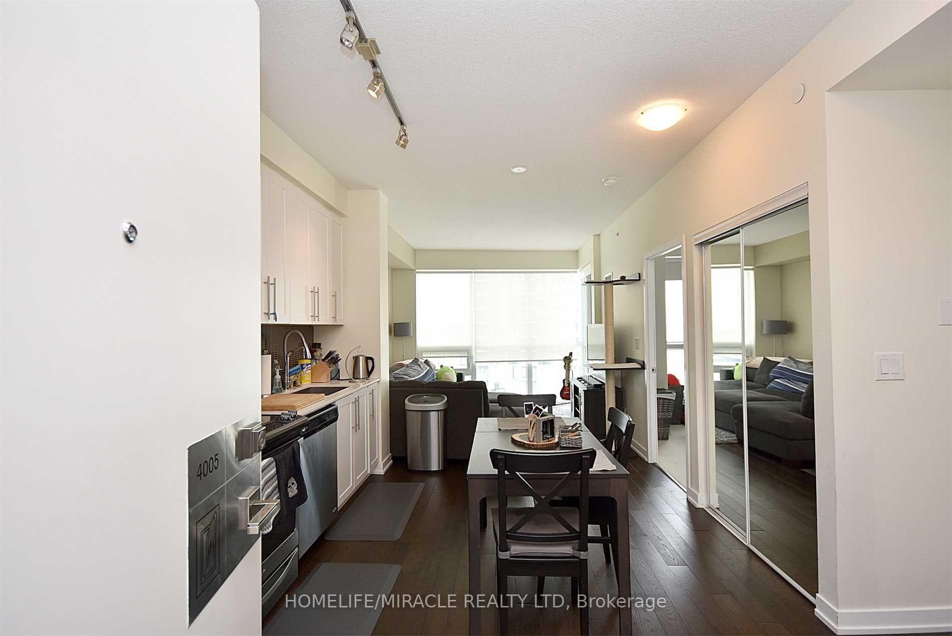 510 Curran Place Unit 4005 photo 3