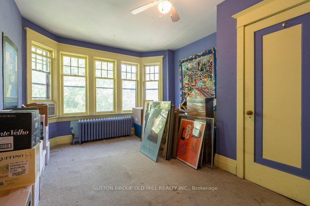 2nd Bedroom