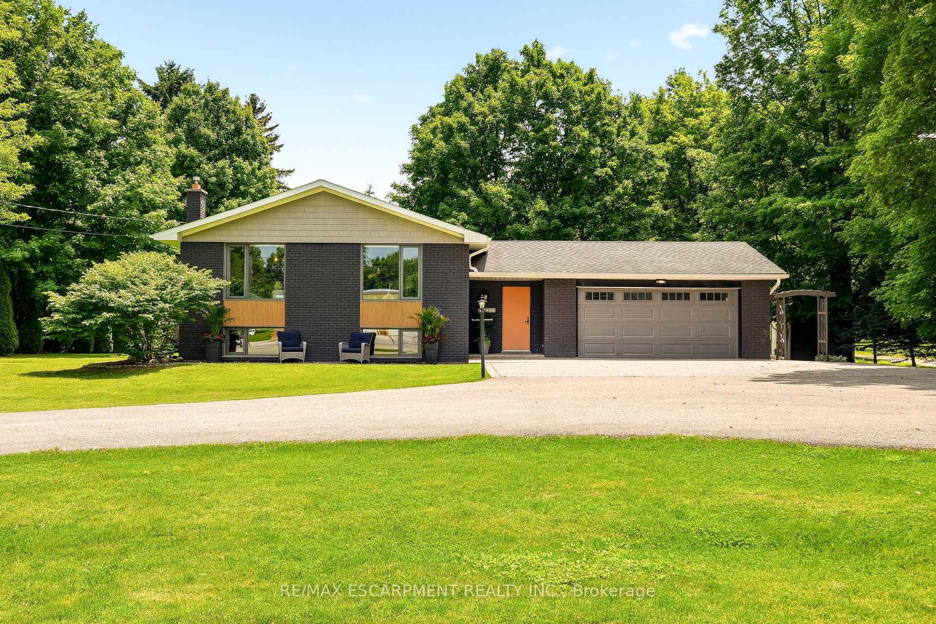 2234 Kilbride Street photo 1