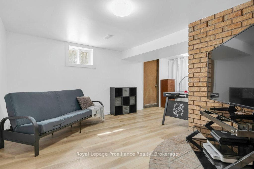 12 Cosgrove Lane photo 28