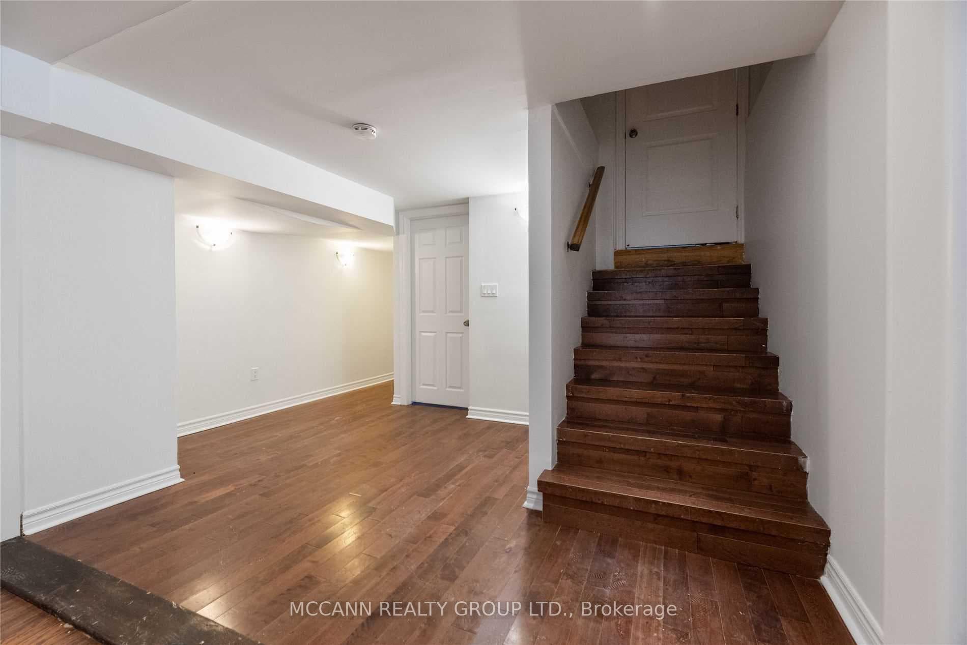 114 Belgravia Avenue Unit BASEMENT photo 2