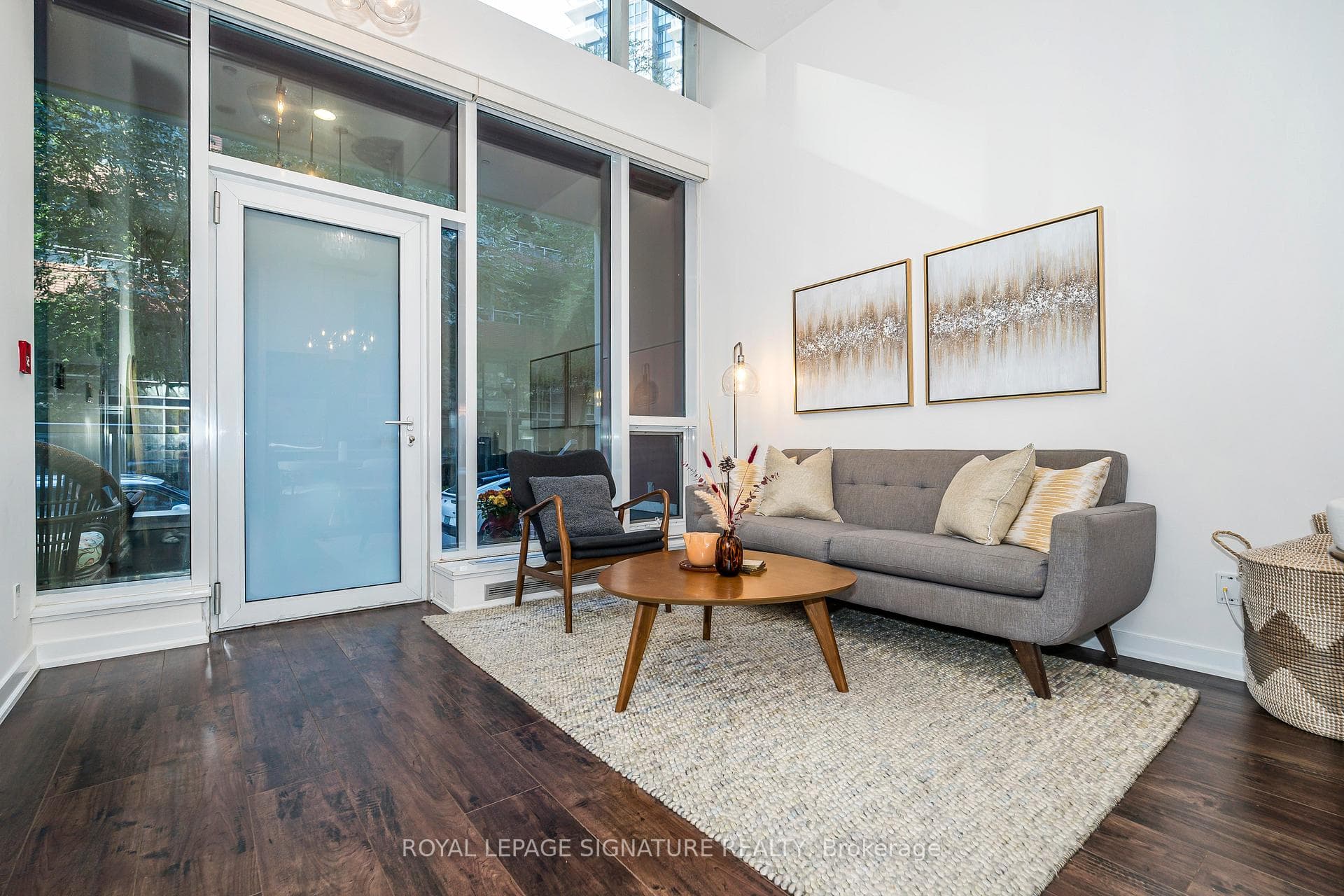 20 Bruyeres Mews Unit TH05 photo 7