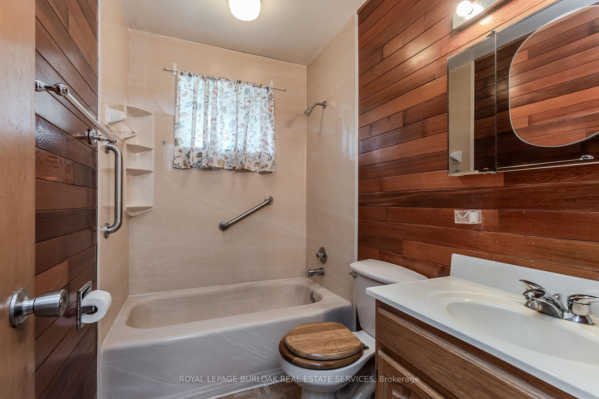 196 Mendel Court photo 19