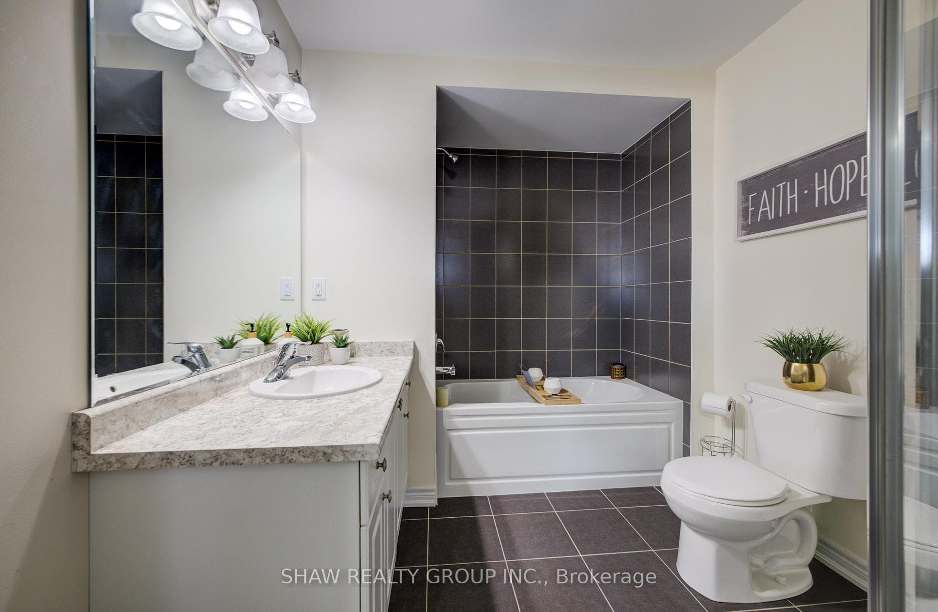 755 Linden Drive Unit 10 photo 32