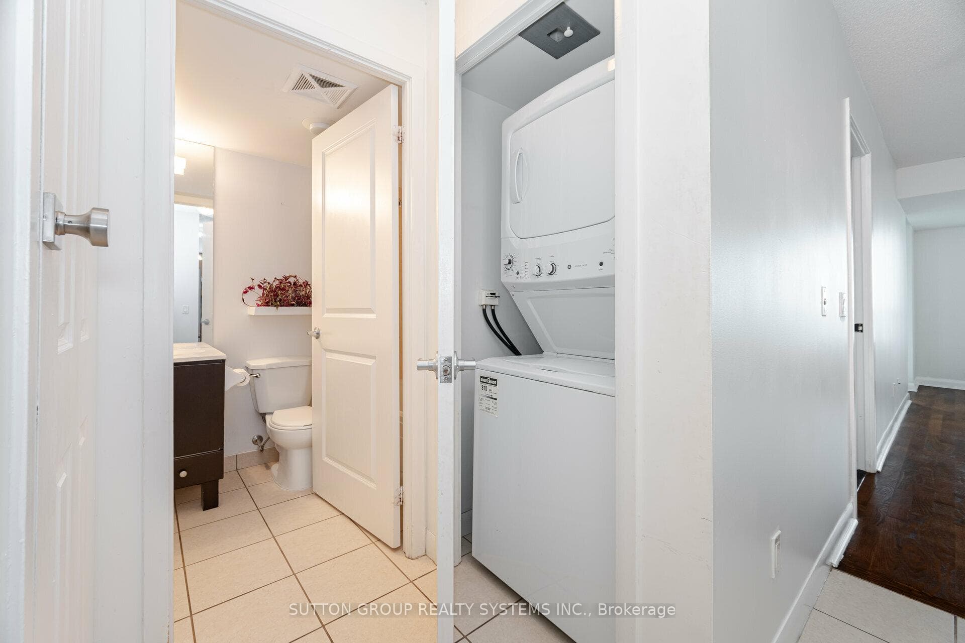 225 Sherway Gardens Road Unit 808 photo 30