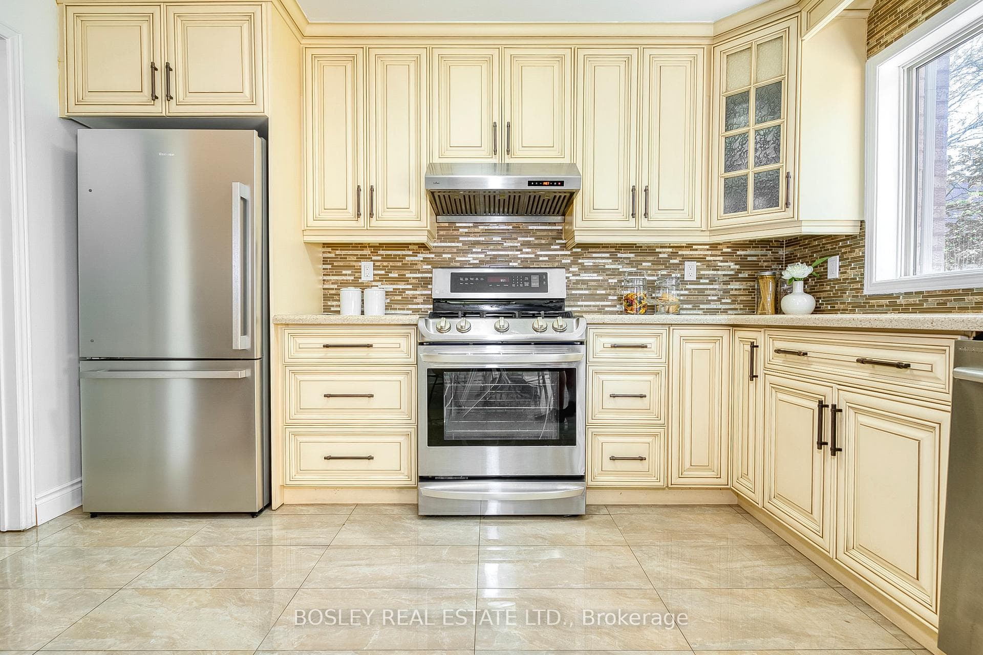7115 Rexwood Road Unit 36 photo 10