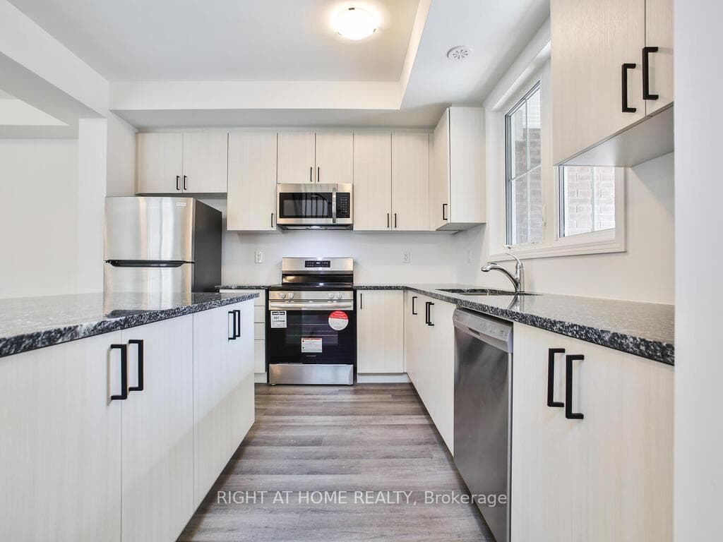 1317 Leriche Way Unit 63 photo 11