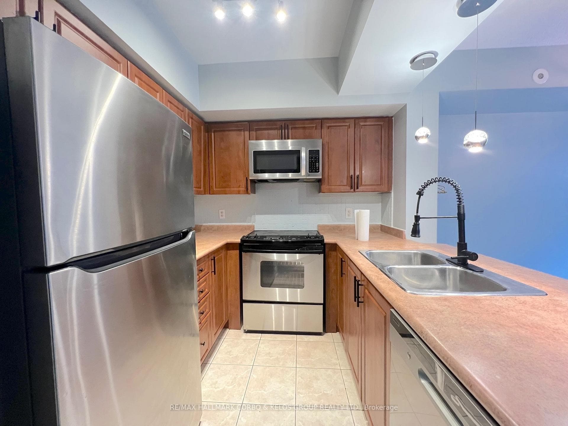 3047 Finch Avenue Unit 1022 photo 4