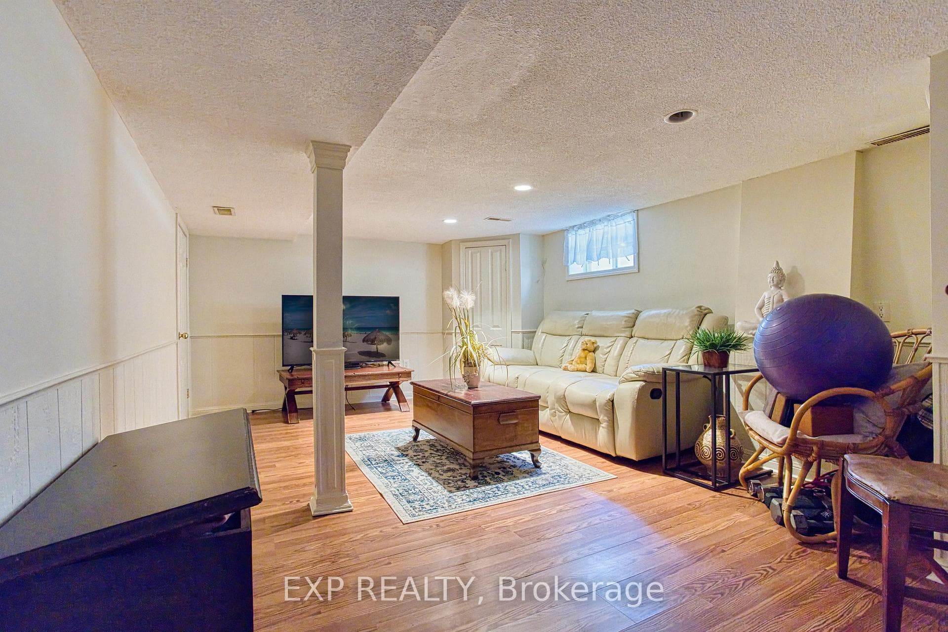 334 St Paul Avenue photo 18