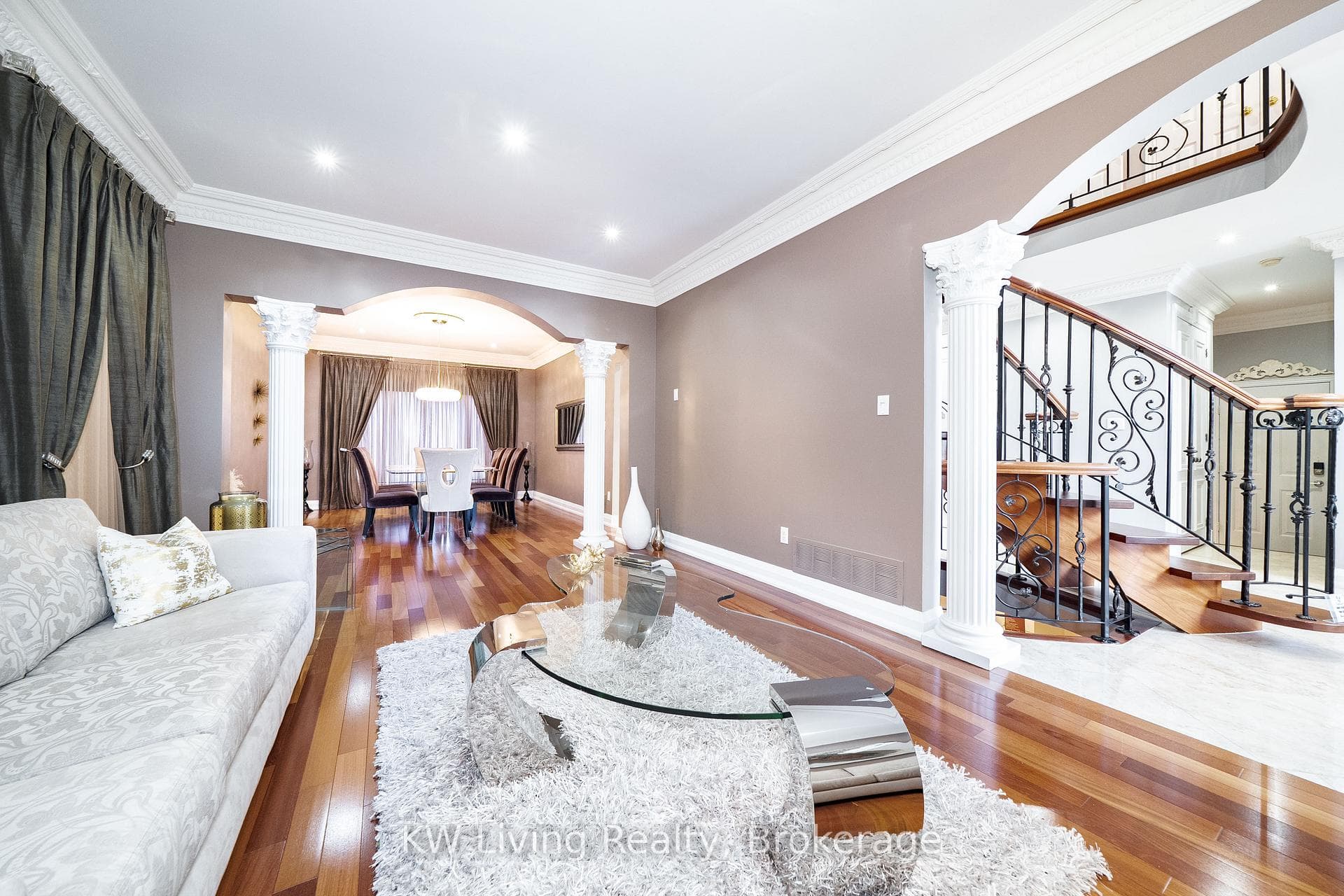 76 Silver Rose Crescent photo 7