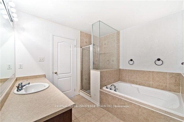 18 Clarepark Court photo 8