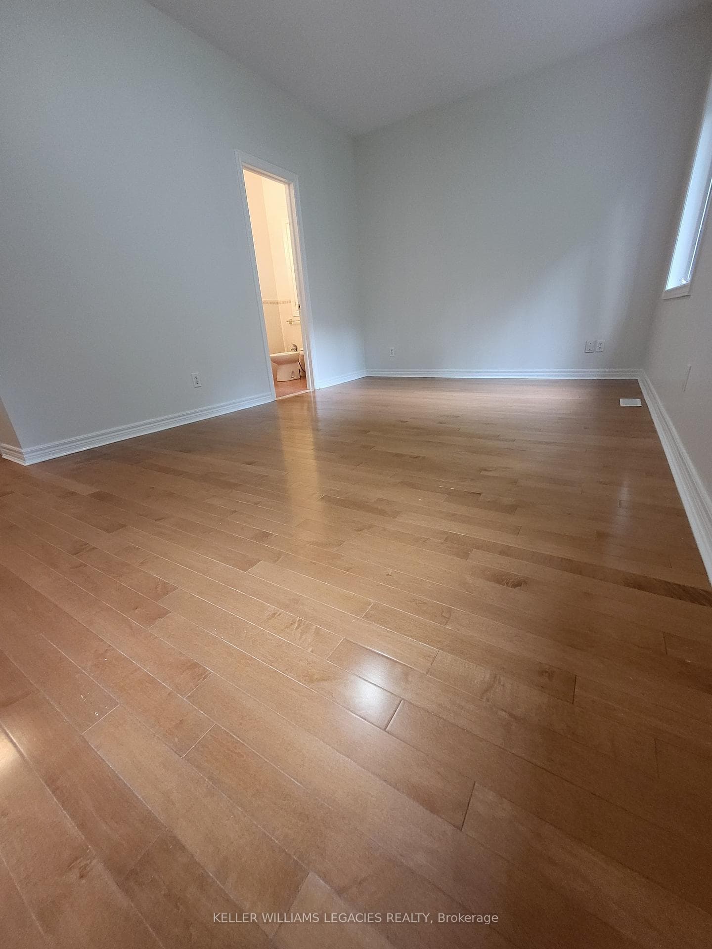 68 Humberwood Gate photo 13