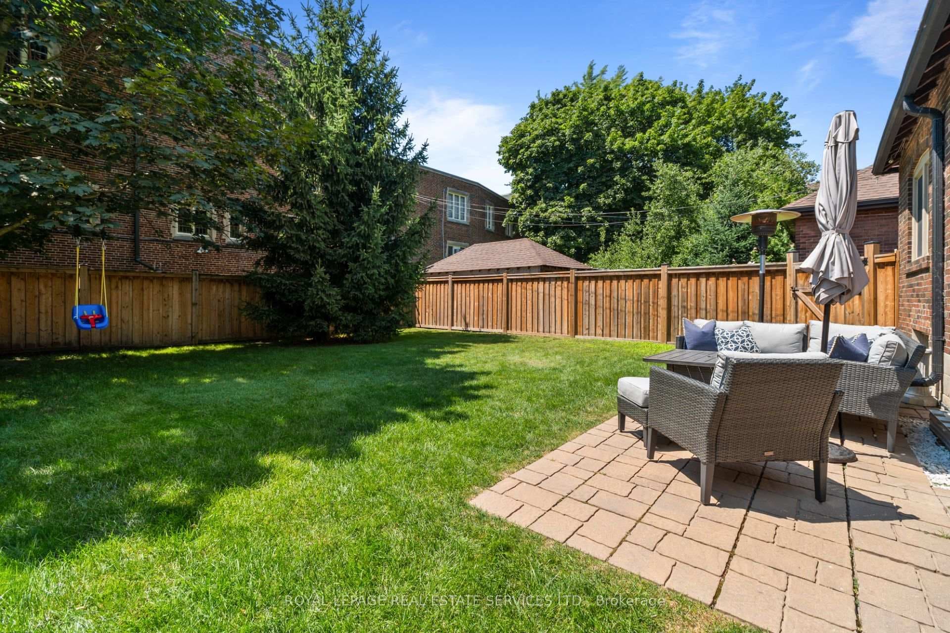 114 Humbervale Boulevard photo 31
