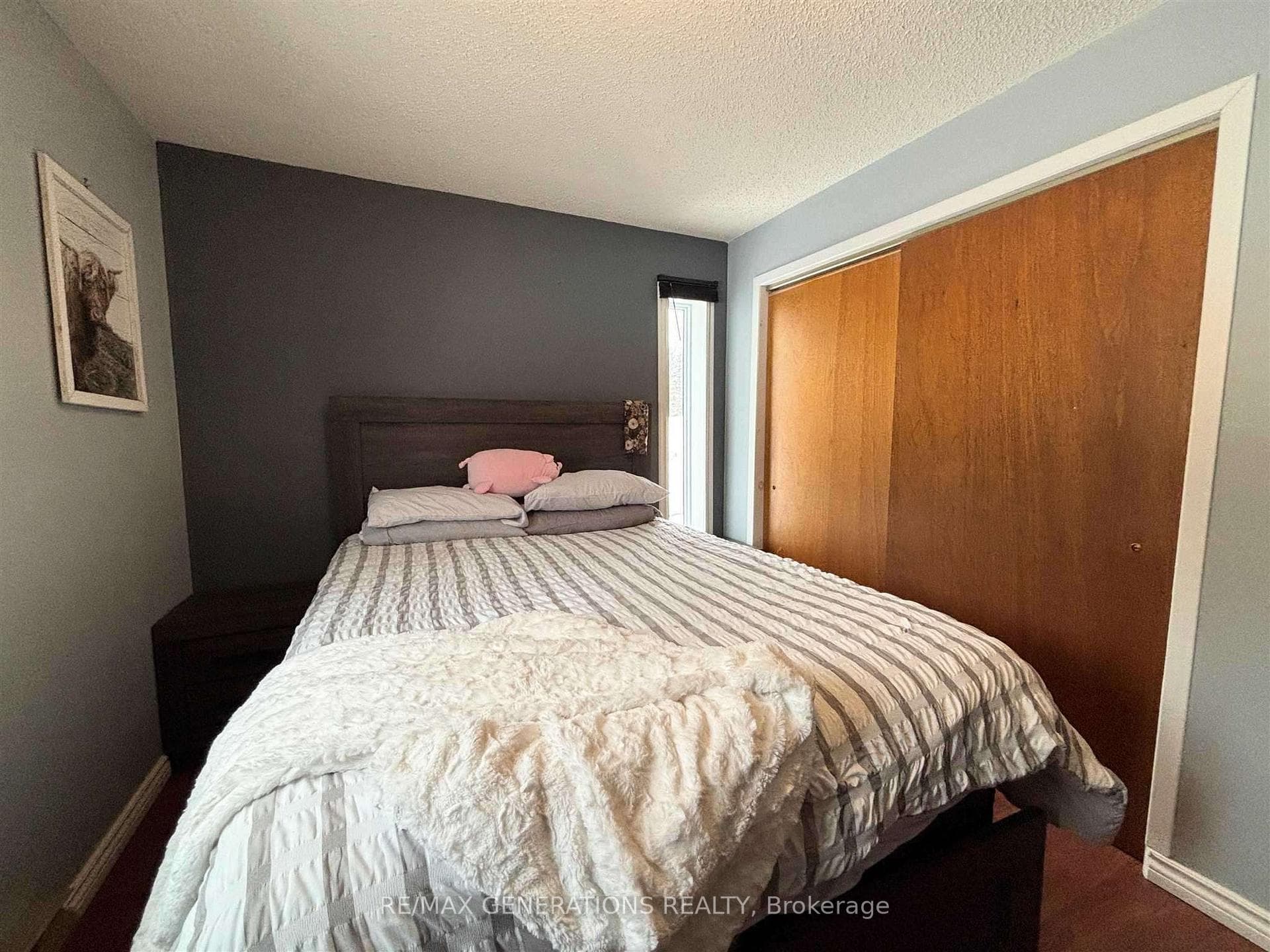 75 Hemlo Drive photo 12