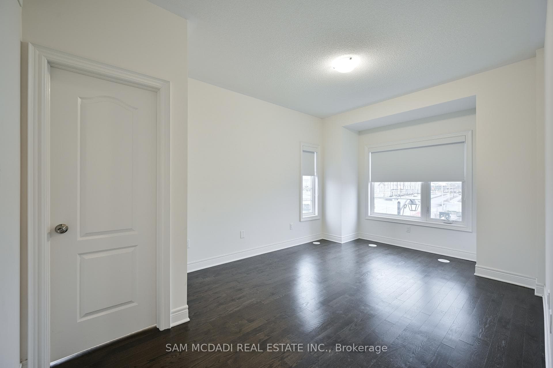 1443 Clarriage Court photo 16