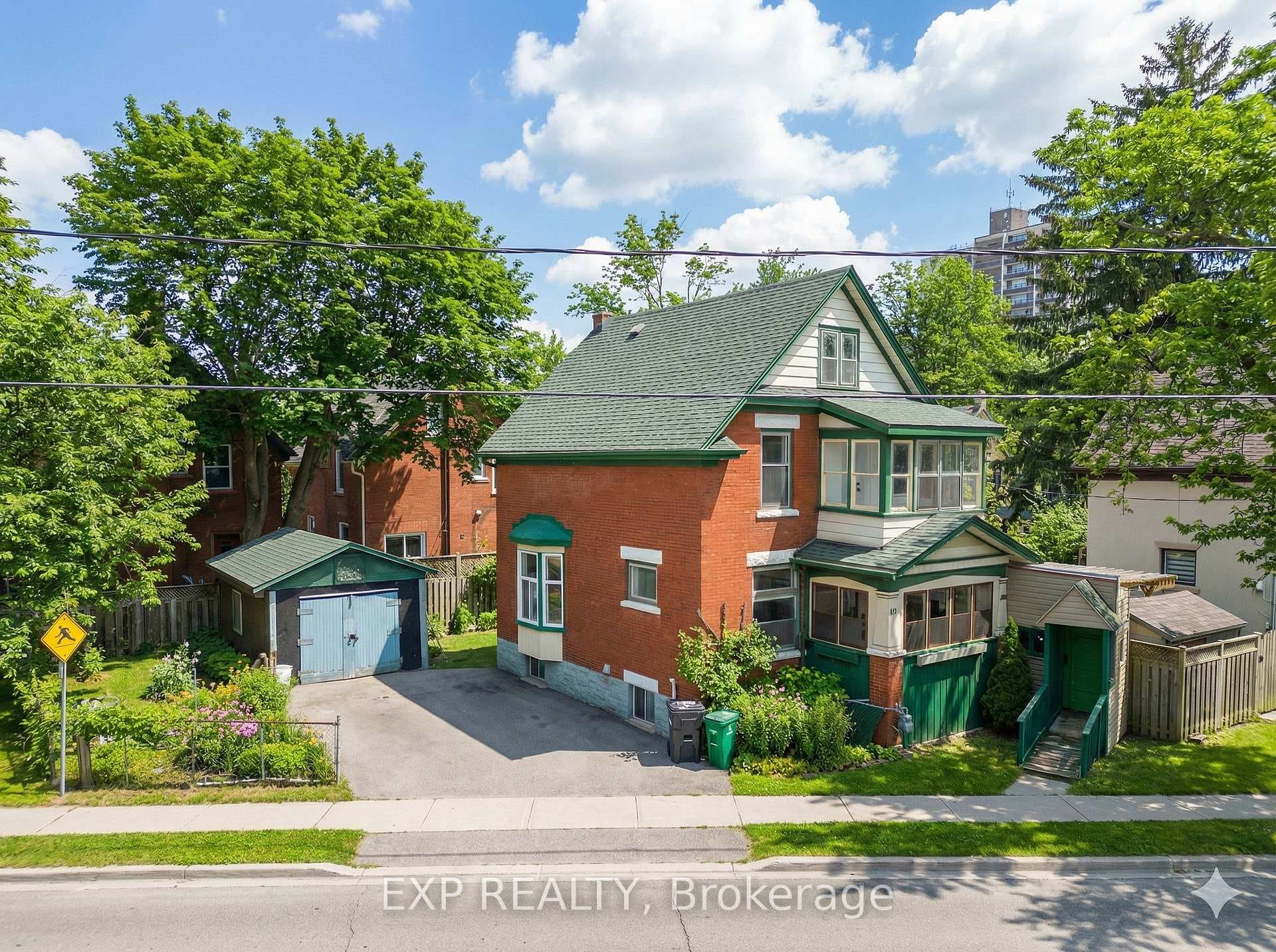 64 Lancaster Street photo 1