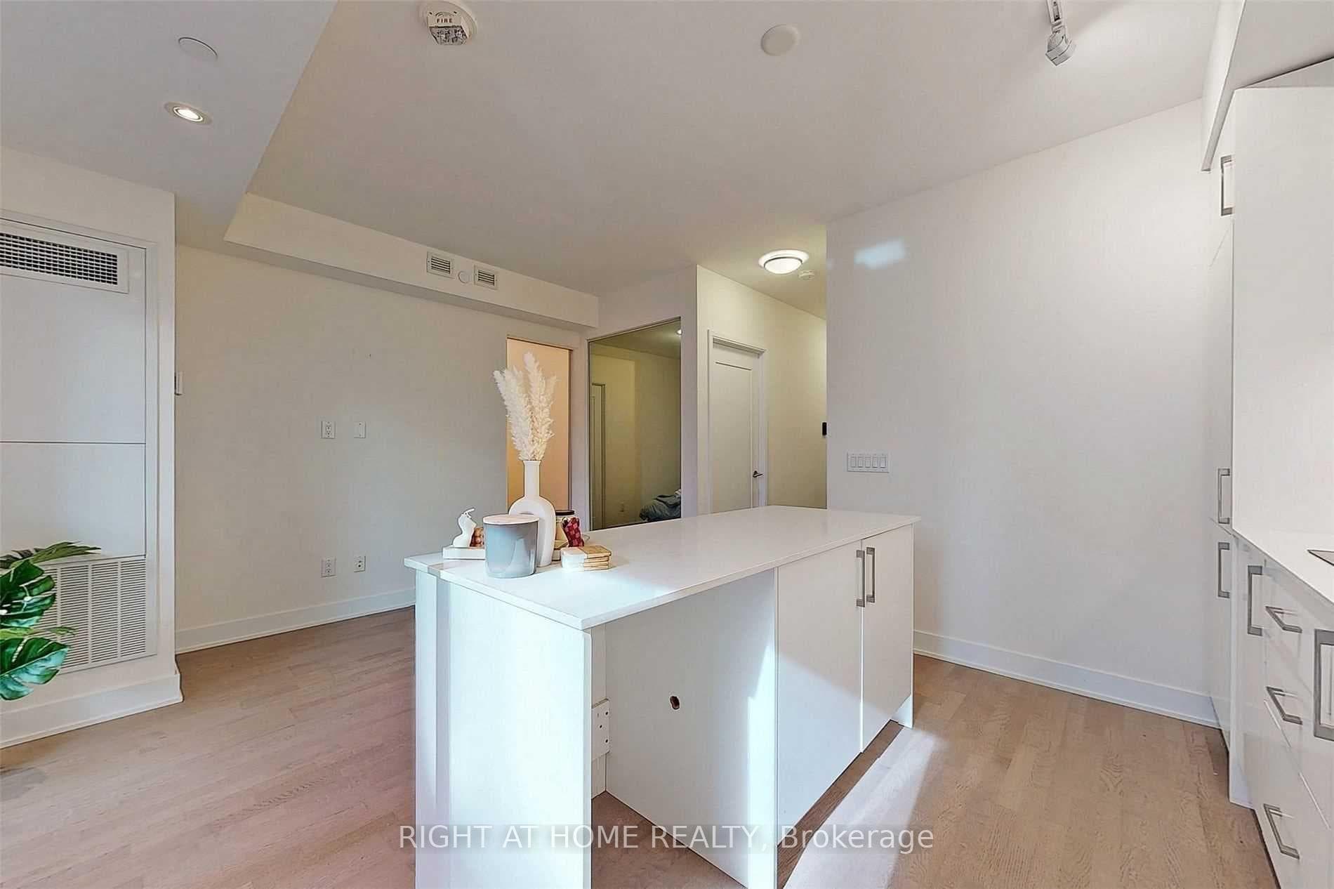 88 Cumberland Street Unit 408 photo 5