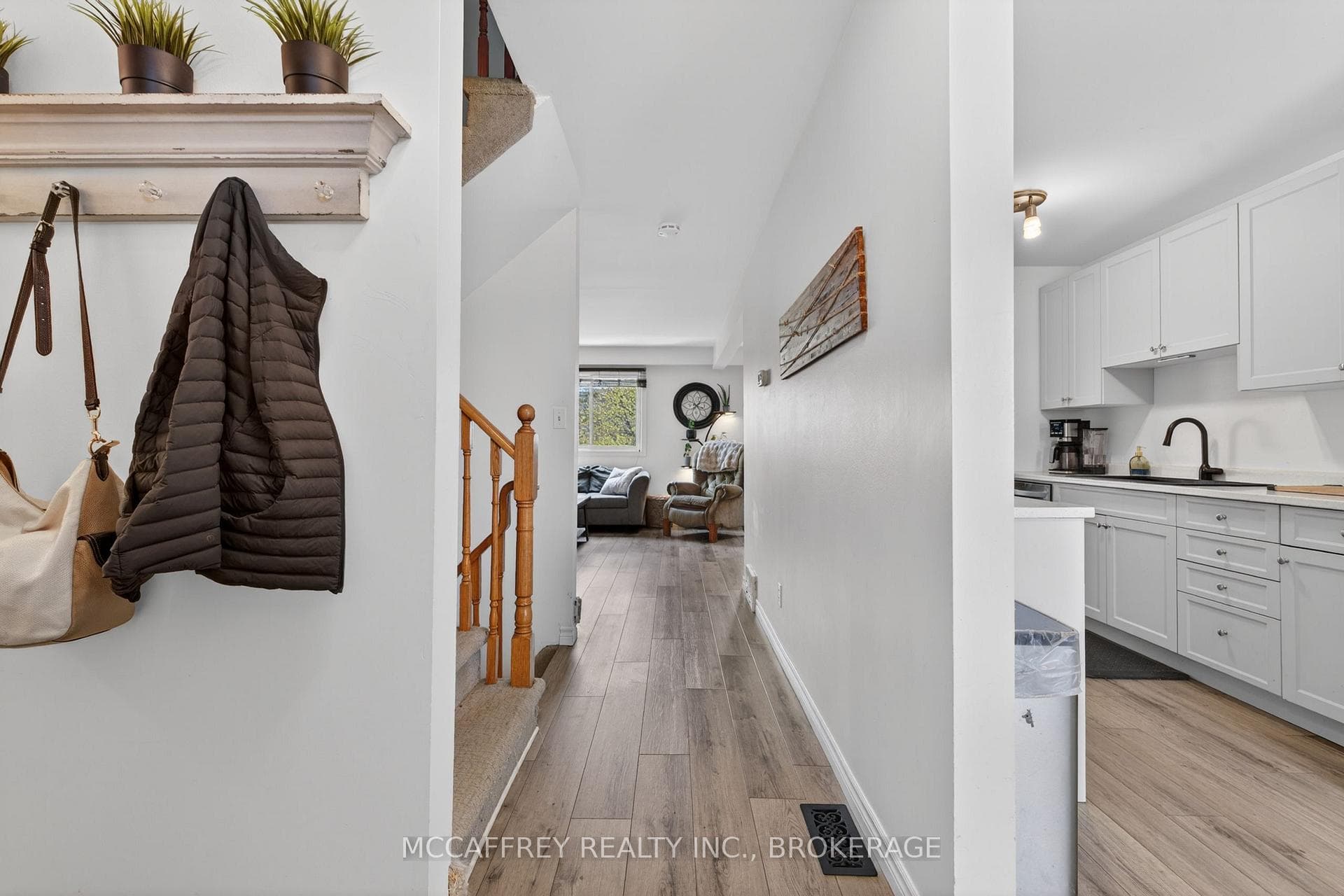 596 Whistler Terrace photo 3
