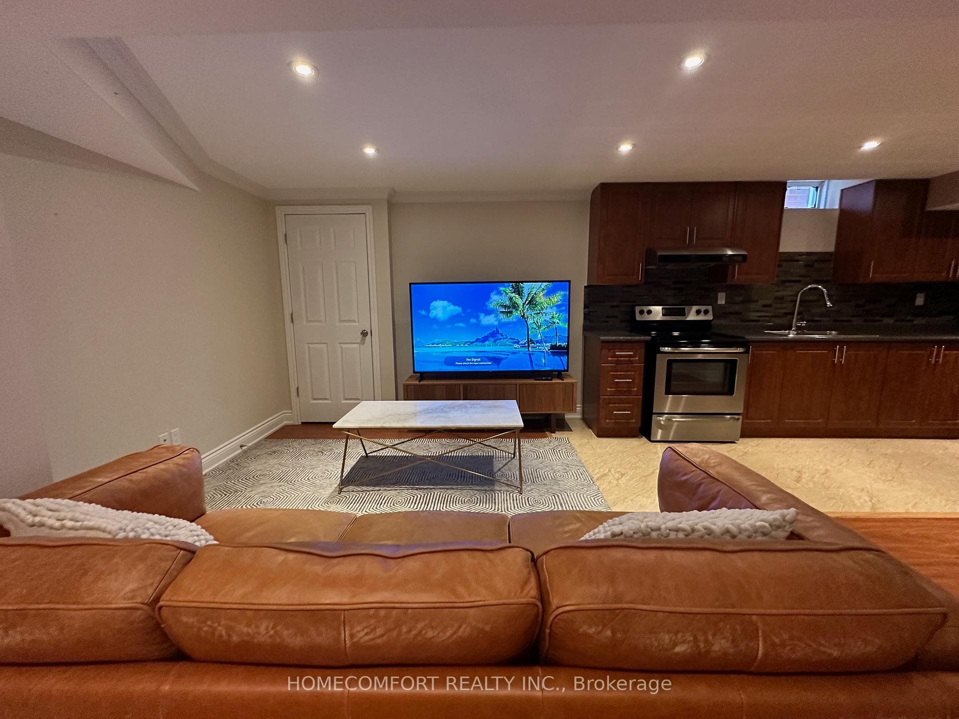 165 Edward Jeffreys Avenue photo 1
