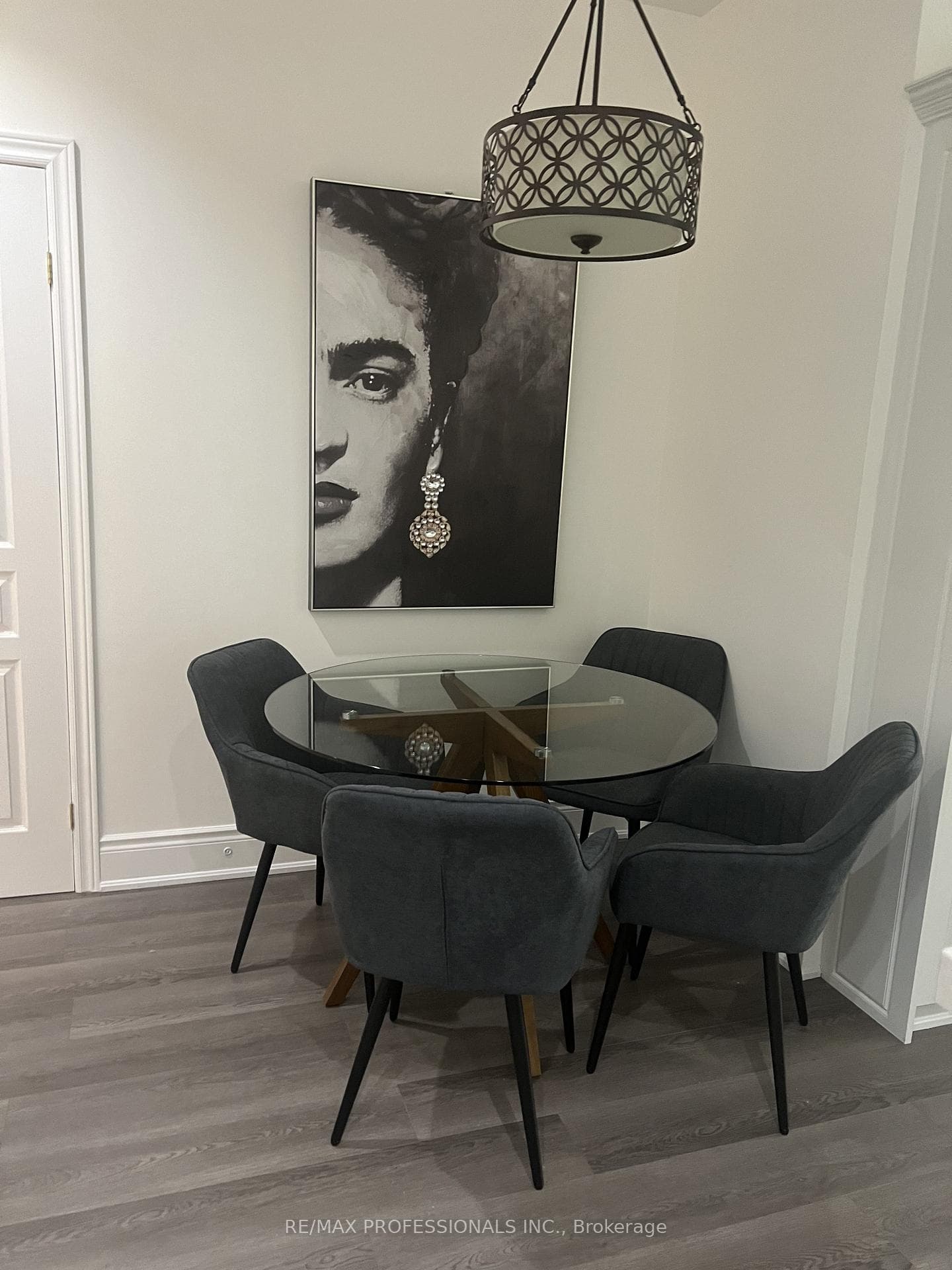 102 Bloor Street Unit 305 photo 11