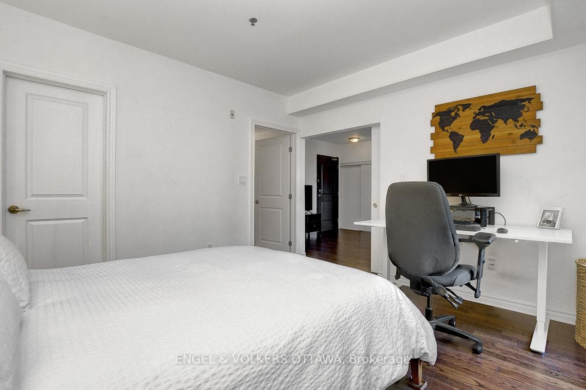 429 Kent Street Unit 428 photo 17
