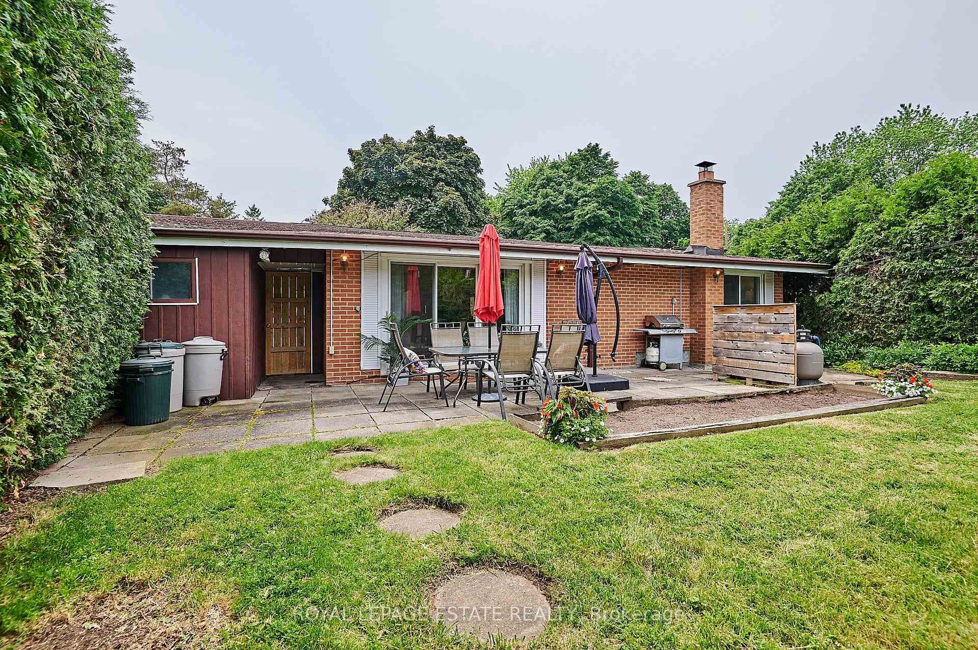 5 Rosswood Crescent photo 23