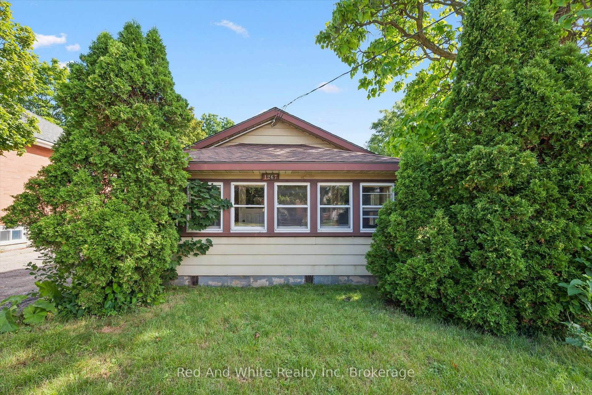 1267 Hamilton Street photo 2