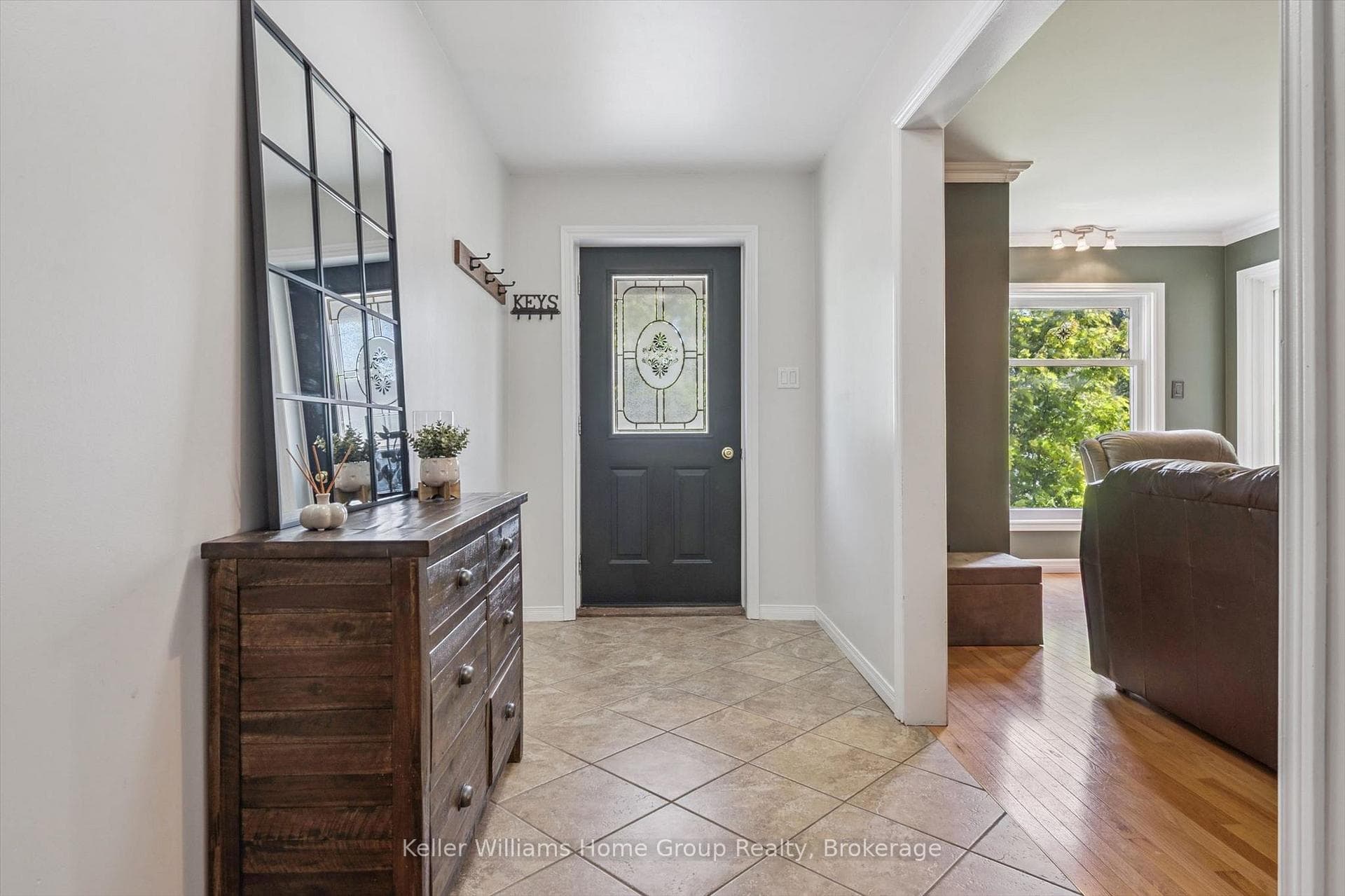 181 Frederick Street photo 8