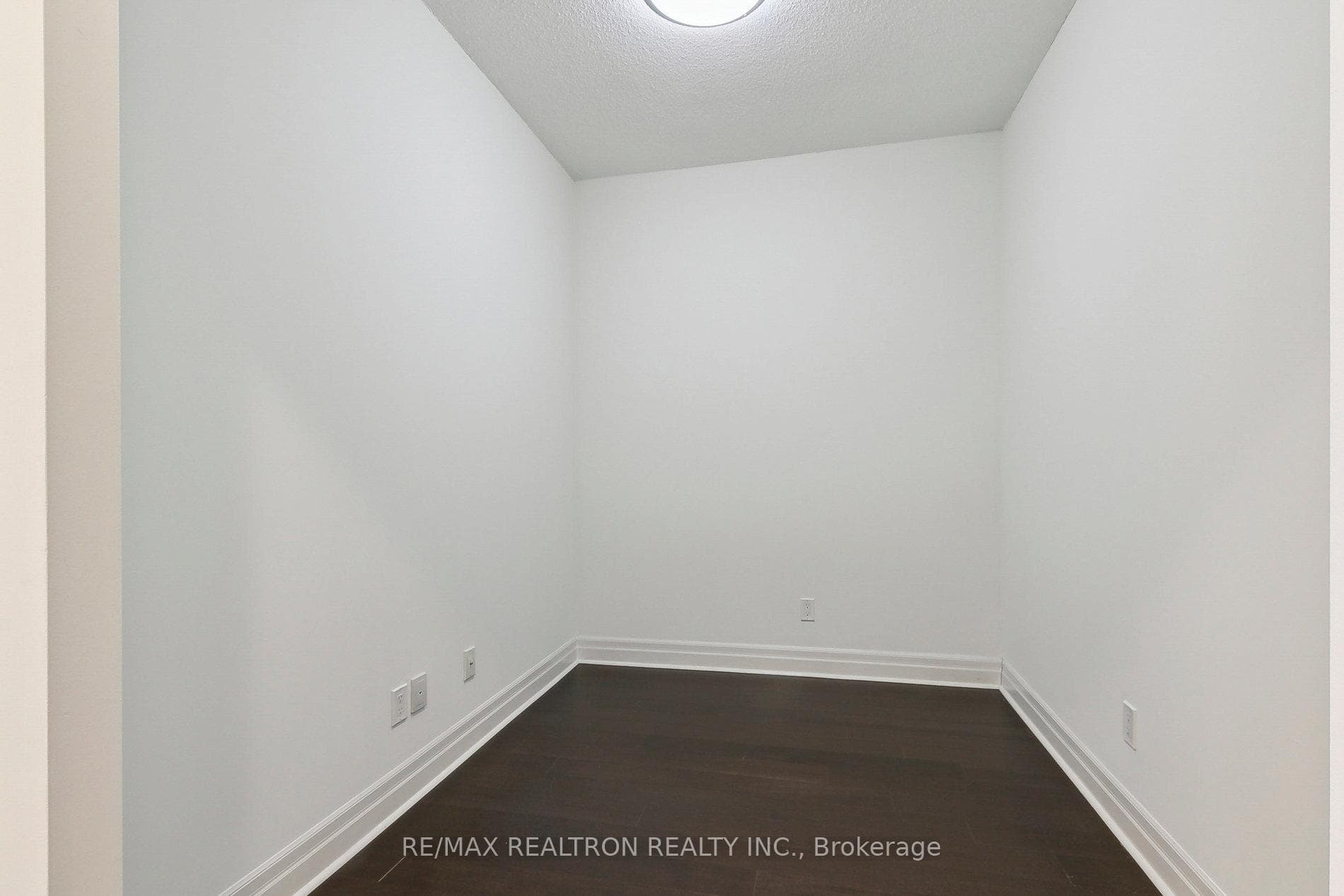 8110 Birchmount Road Unit 713 photo 30